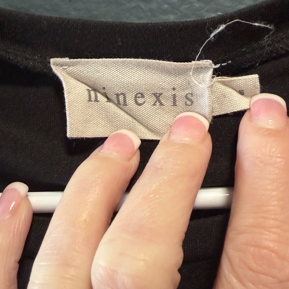 Simple Black Ruffle Sleeve Tee - Picture 3 of 5